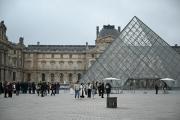 Trabajadores del Louvre aprobaron reanudar la huelga