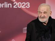Murió el director húngaro Béla Tarr, figura del cine europeo contemporáneo, a los 70 años