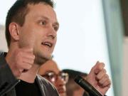 El Primer ministro de Groenlandia llamó a la calma tras las amenaza de Trump