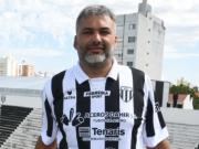 El club Liniers de Bahía Blanca apartó a su DT tras ser denunciado por la madre de un futbolista de 16 años