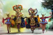 Oruro se prepara para el Carnaval 2026: 52 conjuntos, 20 mil danzarines e influencers llegan al país