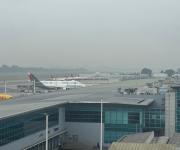 Condiciones climáticas vuelven a afectar la puntualidad de los vuelos en El Dorado