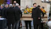 Miles de admiradores acuden a la misa funeral de Brigitte Bardot en Saint Tropez