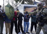 Agente de inmigración dispara y mata a una mujer en Minneapolis