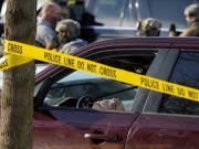 Quién era la mujer que murió baleada por un agente de migraciones ICE en Minneapolis