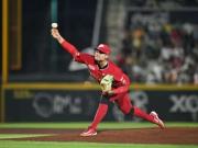 Erick Leal incursiona en la pelota asiática con los Guardianes de Fubon