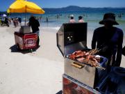 Florianópolis otra vez copada por argentinos: las grandes ventajas en los precios para alquilar y comer