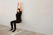Cuerpo de acero en casa: el desafío de pilates de pared de 20 minutos que tonifica todo el cuerpo