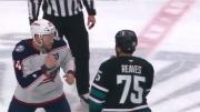 Video: la espectacular pelea entre dos jugadores que se vivió en la NHL y es viral