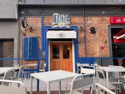 Una nueva cantina propone sabores caseros en el corazón de Quinta Sección