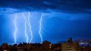 Tormentas eléctricas: hasta cuándo se extiende el aviso de Meteorología y qué comunas están bajo alerta temprana preventiva