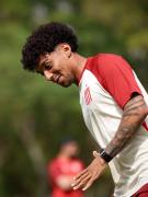 Medina se entrena con Estudiantes pero prepara la valija: en Botafogo anuncian que el pase está cerrado