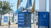 Finalmente, subió la nafta en la ciudad:  $ 1.721 el litro Súper de YPF