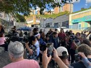 No sabemos nada: Familiares de presos políticos en El Helicoide se mantienen a la espera de excarcelaciones