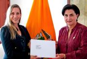 Cancillería entrega cartas credenciales a Andrea González para su misión en Bélgica