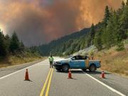Incendios en la Patagonia: evacuaron familias y restringieron la circulación en Ruta 40 entre Epuyén y El Hoyo