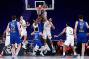 Con grandes actuaciones de Campazzo y Deck, el Madrid venció al Maccabi