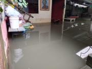 Viviendas afectadas tras el colapso de una alcantarilla en la cooperativa Liberación Popular de Santo Domingo, debido a intensas lluvias