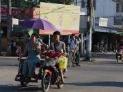 Dentro de la fortaleza dorada de los generales, calles vacías y rincones mohosos