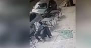 Vecino sufre graves heridas en cafetería tras desprenderse un vidrio