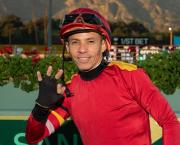 Es solo el principio: Emisael Jaramillo sacó la clase y se fue de 3-3 con longshot incluido de $50 a ganador en Santa Anita Park