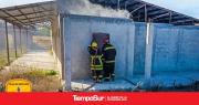 Control de incendio intencional en el barrio 32 Viviendas