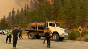 El combate a los incendios también está “seco” y la Patagonia no para de arder