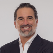 Gustavo Manrique Miranda: Vampiros eléctricos