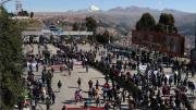 Gobierno de Bolivia y sindicatos pactan nuevo decreto sobre combustibles y fin de bloqueos de carreteras