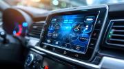 Pantallas en vehículos: Estudio revela su impacto en la seguridad vial
