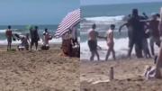 Violenta pelea entre vendedores ambulantes en una playa de Mar Azul generó la reacción de los turistas