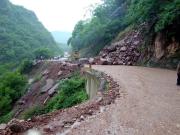 Volqueteros en Tarija alertan sobre la crisis histórica de los caminos y exige solución pronta a la ABC