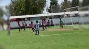 Hay futuro: el golazo de una joyita de Infantiles de Estudiantes que se hizo viral