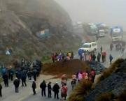 Fuertes movilizaciones desafían al gobierno de Rodrigo Paz