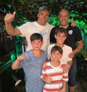 Emperador Decano: la historia detrás de las fotos del brasileño Adriano con la camiseta de Atlético Tucumán