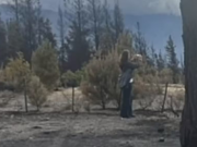 Villarruel visitó las zonas incendiadas de Chubut