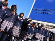 Colegios fiscales y particulares que exijan uniformes deben ofrecer más de un proveedor