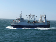 Detectaron a un buque de uno de los países más peligrosos del mundo pescando de manera ilegal en el mar argentino