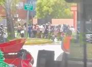 Le va a salir caro el chapista: auto cruzó cortejo fúnebre en Maldonado y fue el caos