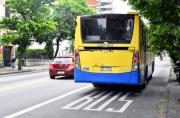 Comienzan a regir multas por usar carril Solo Bus: ¿qué pasa con las bicis y monopatines?