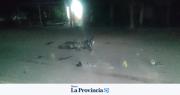 Tragedia vial en Caucete: un joven de 19 años murió tras un violento choque entre una moto y una camioneta