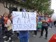 22 mil buses transporte urbano suspenden operaciones ante ola de sicariato contra transportistas