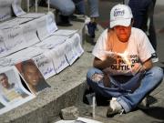 En medio de demoras en la liberación de presos políticos, el régimen de Venezuela atacó a una ONG y la acusó de pedirles dinero a los familiares