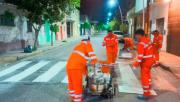 La capital continúa con los trabajos de demarcación de las sendas peatonales y carriles