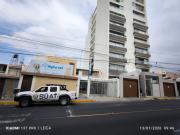 Arequipa: Hurtan S/ 89 mil y joyas a metros de hospital policial –