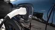 Demandan más puntos de carga ante el aumento de 150% en la venta de vehículos eléctricos