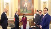 Presidenta encargada Delcy Rodríguez recibió en Miraflores a delegación de Emiratos Árabes Unidos