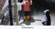 Dos menores asesinaron a un joven durante un intento de robo