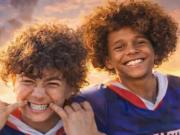 Dos adolescentes que jugaban en la arena tuvieron un desenlace fatal: La pesadilla de todos los padres se hizo realidad