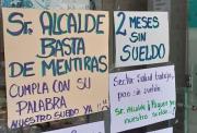 Trabajadores de salud cumplen su segundo día de paro, mientras los pacientes peregrinan por atención
